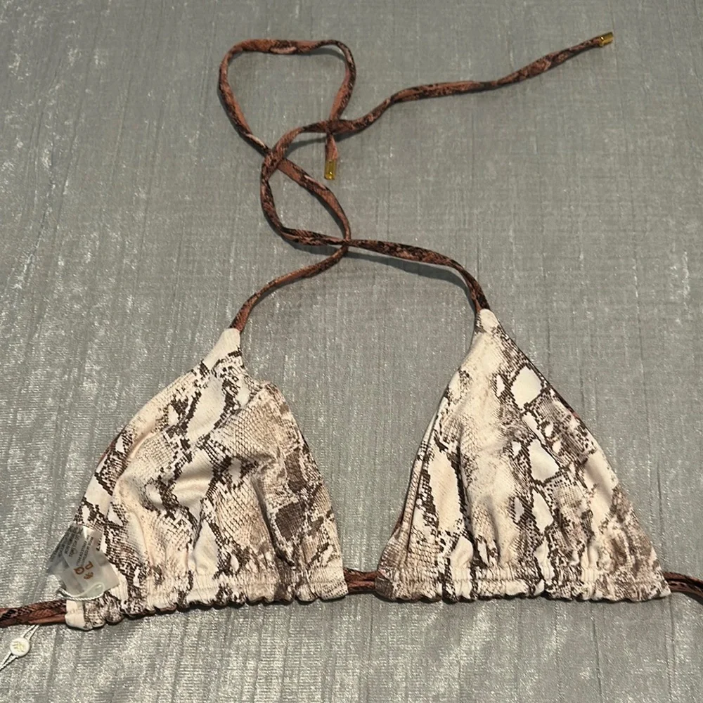 PQ Swim Reversible Brown Reptile Print Bikini Top - Picture 6 of 8